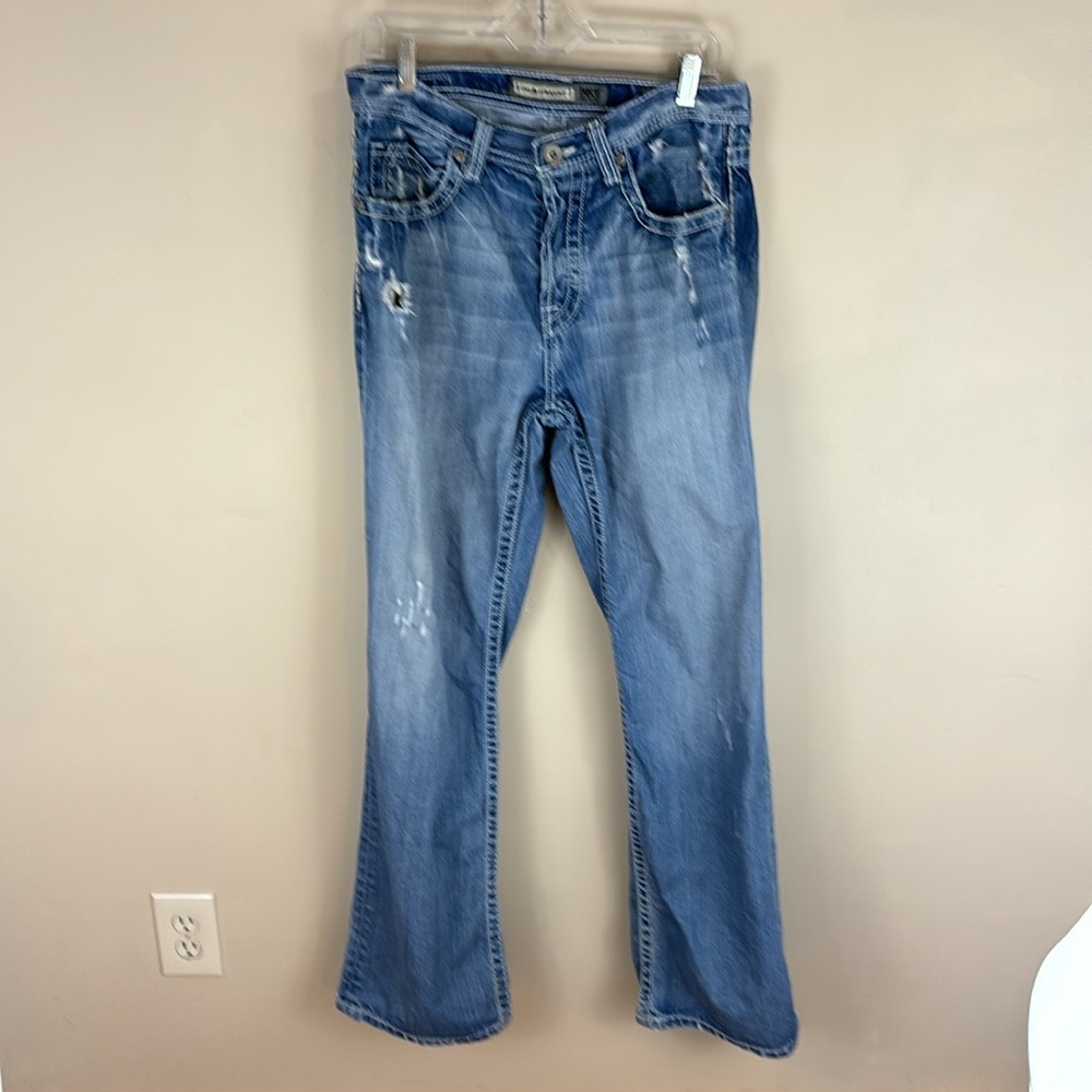 BKE Denim Tyler Straight Button Fly Distressed Jeans Size 32 Regular
